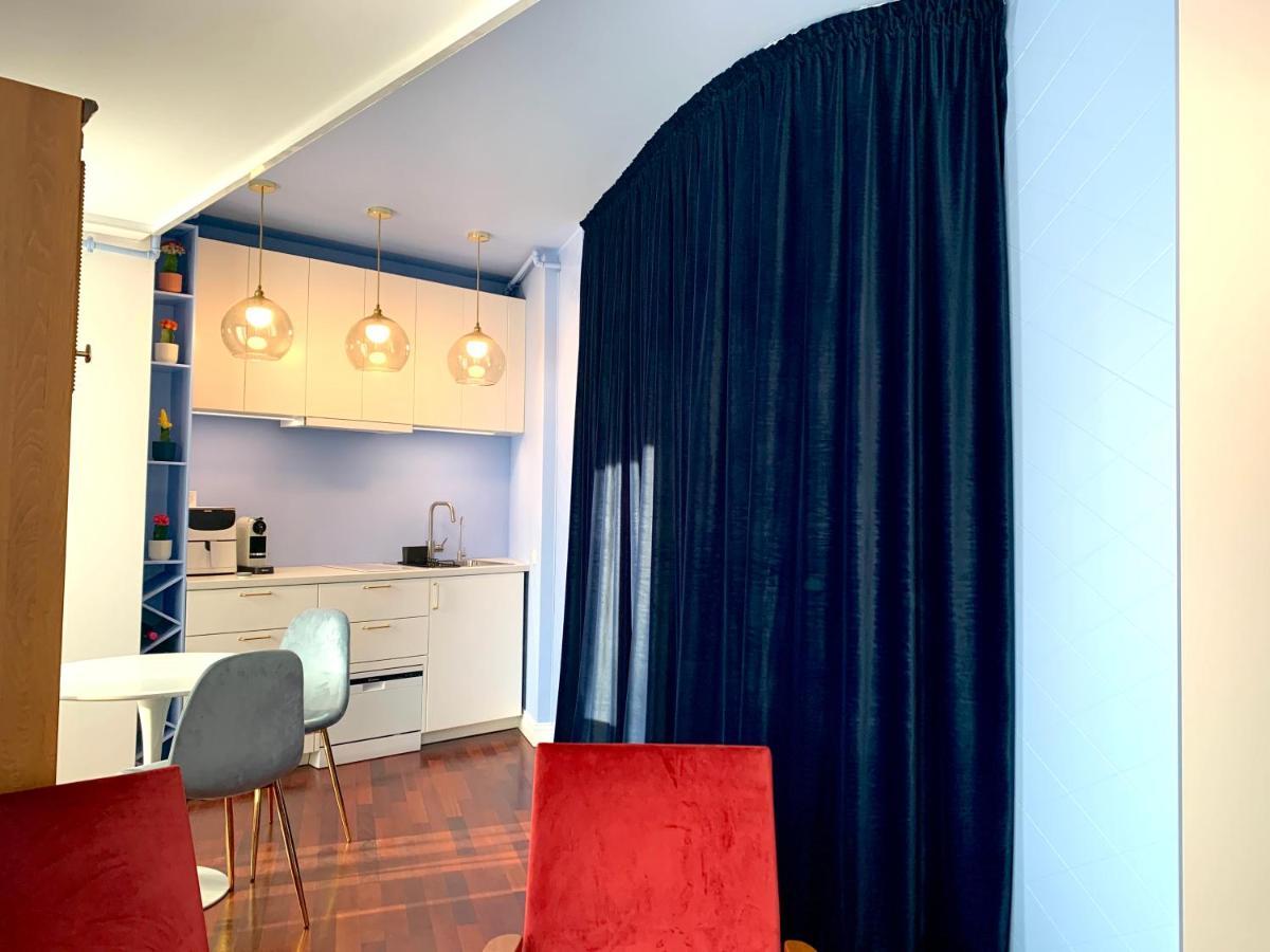 Downtown Italian Apartament *