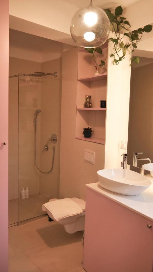 Downtown Italian Apartament Bucureşti